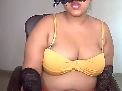 Snapshot of mrymlove chatting on September 29, 7:35 am mrymlove online show from September 29, 7:35 am