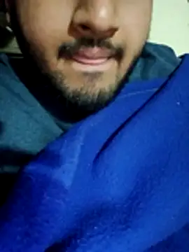 Snapshot of Mahabteegg chatting on February 5, 6:45 pm Mahabteegg online show from February 5, 6:45 pm