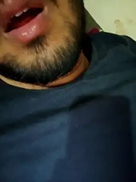 Snapshot of Mahabteegg chatting on February 12, 12:49 am Mahabteegg online show from February 12, 12:49 am