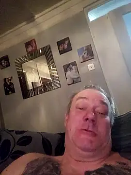 Snapshot of MysteriousToy4 chatting on March 22, 8:40 am MysteriousToy4 online show from March 22, 8:40 am