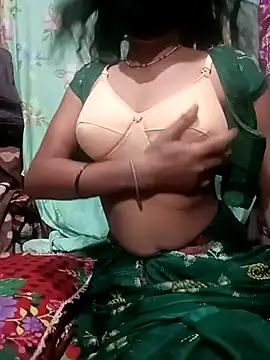 Snapshot of Strip_6969 chatting on September 18, 6:04 am Strip 6969 online show from September 18, 6:04 am