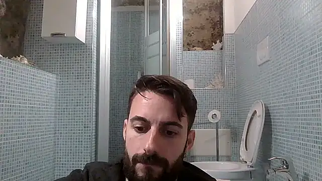 Amicisegreti online show from March 8, 6:34 pm