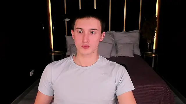 David  Diamond online show from November 8, 3:45 pm