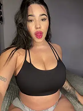 SofiaWildee online show from March 14, 4:18 am