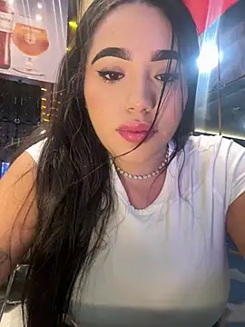 SofiaWildee online show from July 2, 1:16 am
