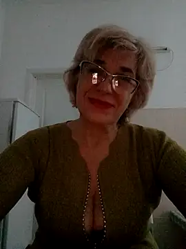 52MiaLove02 online show from November 27, 5:42 am