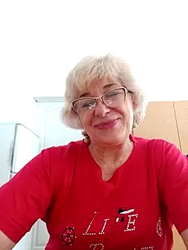 Snapshot of 52MiaLove02 chatting on June 25, 4:56 am 52MiaLove02 online show from June 25, 4:56 am