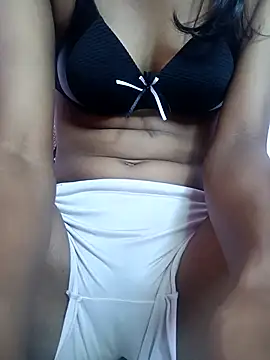 riyaroy9999 online show from September 23, 7:11 am