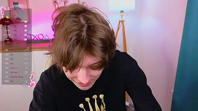  Den1s  online show from February 15, 1:20 pm