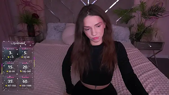 MirielleNymph online show from February 4, 1:39 pm