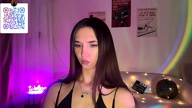 LinaMour online show from March 16, 10:25 pm