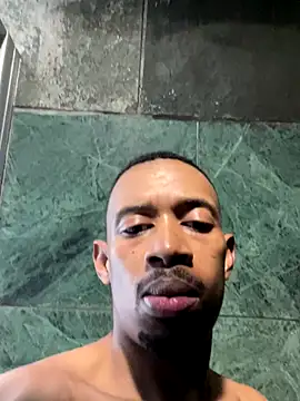 fitsexyman online show from November 5, 10:04 am