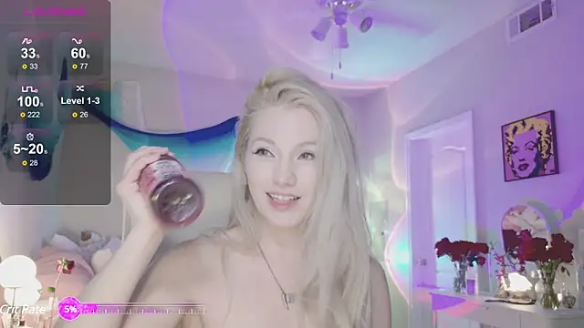 Snapshot of Talulaa chatting on January 30, 12:18 am Talulaa online show from January 30, 12:18 am