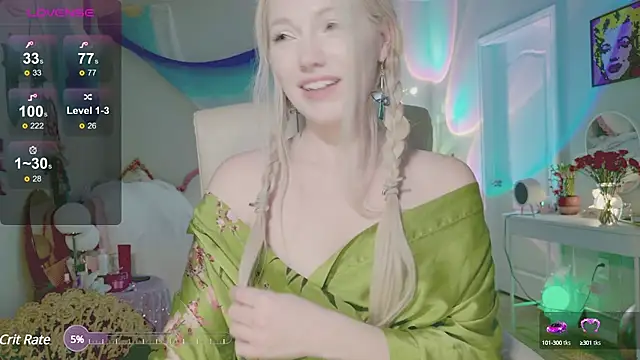 Snapshot of Talulaa chatting on March 18, 12:38 am Talulaa online show from March 18, 12:38 am