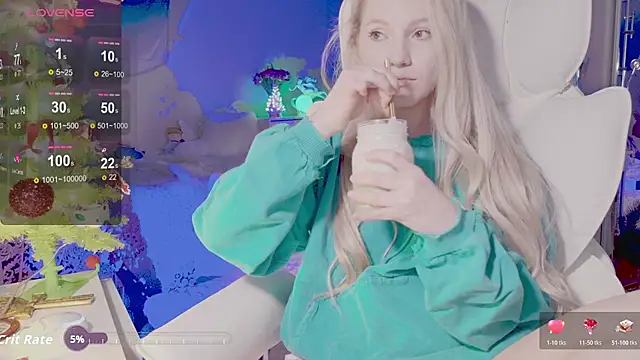 Snapshot of Talulaa chatting on December 13, 8:58 pm Talulaa online show from December 13, 8:58 pm