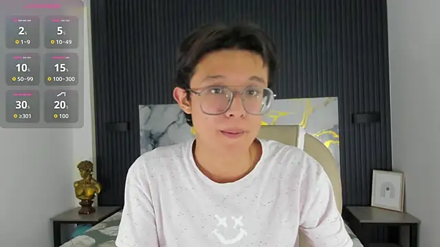 SantiagoRusso18 online show from November 22, 4:00 am