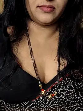 Snapshot of Angel0731 chatting on December 23, 10:35 am Angel0731 online show from December 23, 10:35 am