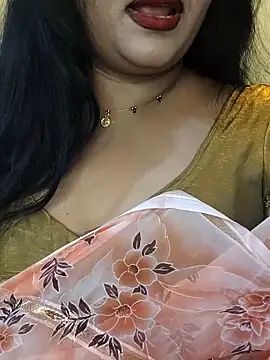 Snapshot of Angel0731 chatting on March 4, 6:25 pm Angel0731 online show from March 4, 6:25 pm