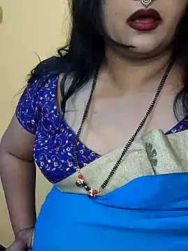 Snapshot of Angel0731 chatting on March 6, 7:54 pm Angel0731 online show from March 6, 7:54 pm