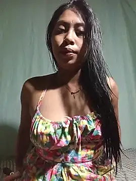 Snapshot of UrSweetAsianLady_02 chatting on June 13, 2:42 am UrSweetAsianLady 02 online show from June 13, 2:42 am