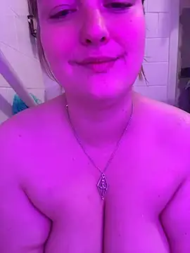 Snapshot of Princessblazed444 chatting on August 2, 5:22 pm Princessblazed444 online show from August 2, 5:22 pm