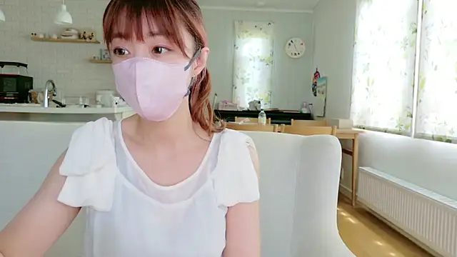 SUZU 1201 online show from June 18, 2:23 am