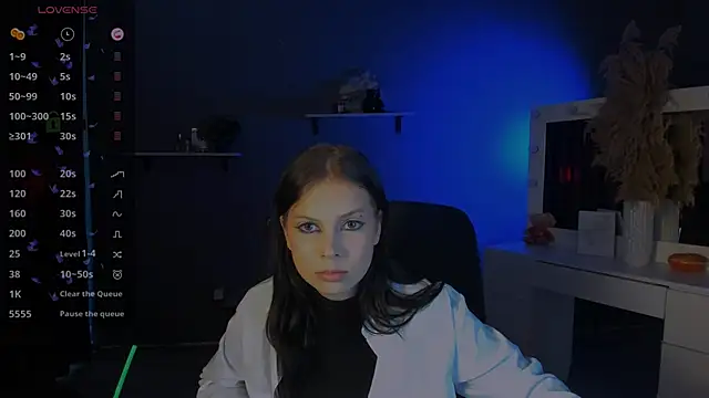 Snapshot of renata_sweety chatting on September 14, 11:53 am renata sweety online show from September 14, 11:53 am