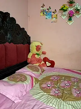 ariya-03 online show from April 24, 8:44 pm