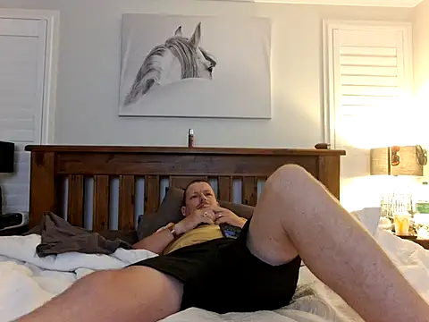 Snapshot of brokecountrylads chatting on November 30, 10:08 am brokecountrylads online show from November 30, 10:08 am