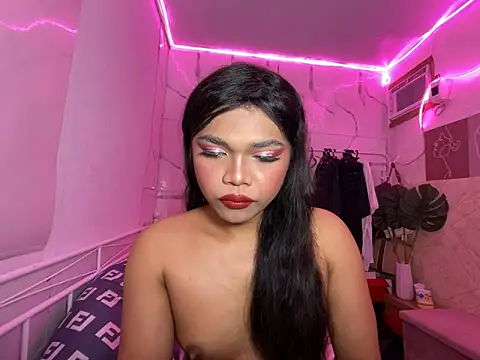 Snapshot of Sassy_lenarxx chatting on October 28, 8:22 pm Sassy lenarxx online show from October 28, 8:22 pm