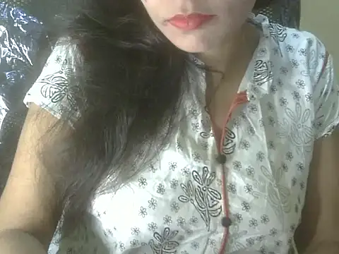 Snapshot of Neha_Sharma1 chatting on October 2, 11:28 am Neha Sharma1 online show from October 2, 11:28 am