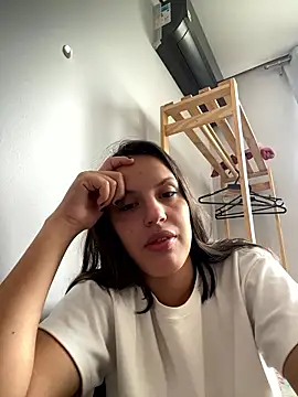 Snapshot of gaucha5 chatting on January 18, 5:17 pm gaucha5 online show from January 18, 5:17 pm