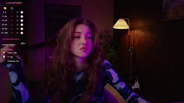 Snapshot of AstraMist chatting on September 16, 4:19 pm AstraMist online show from September 16, 4:19 pm