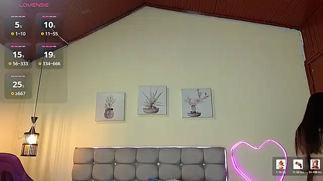  naomi s online show from July 7, 1:26 pm