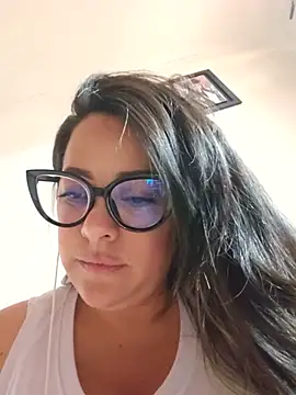 Nicoleefaith  online show from June 28, 9:10 pm