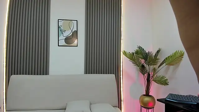 catalovex online show from October 3, 7:55 pm