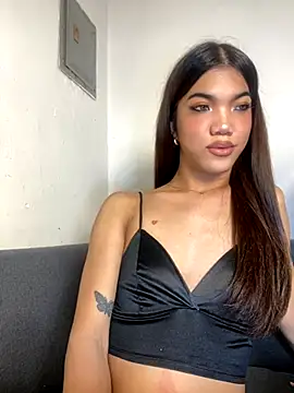 Snapshot of CassieSommereux chatting on October 10, 5:56 pm CassieSommereux online show from October 10, 5:56 pm