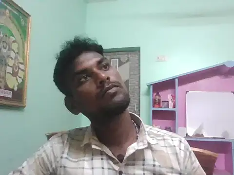 Snapshot of Tamilgud23 chatting on May 9, 9:47 am Tamilgud23 online show from May 9, 9:47 am
