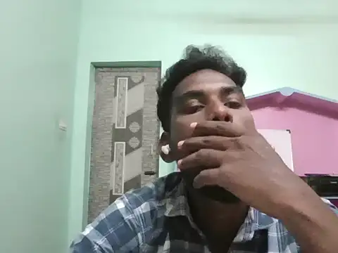 Snapshot of Tamilgud23 chatting on May 23, 4:29 am Tamilgud23 online show from May 23, 4:29 am