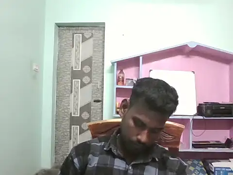 Snapshot of Tamilgud23 chatting on June 10, 4:45 am Tamilgud23 online show from June 10, 4:45 am