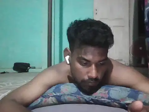 Snapshot of Tamilgud23 chatting on June 17, 5:47 pm Tamilgud23 online show from June 17, 5:47 pm