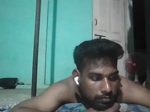 Snapshot of Tamilgud23 chatting on June 24, 5:12 pm Tamilgud23 online show from June 24, 5:12 pm