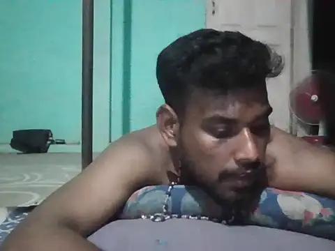 Snapshot of Tamilgud23 chatting on June 26, 5:50 pm Tamilgud23 online show from June 26, 5:50 pm