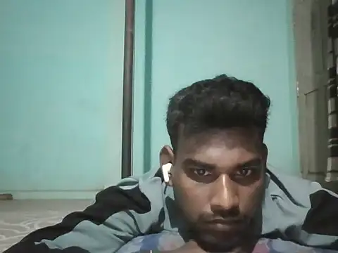 Snapshot of Tamilgud23 chatting on August 5, 5:16 pm Tamilgud23 online show from August 5, 5:16 pm
