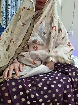 hot spicey online show from April 23, 5:26 pm