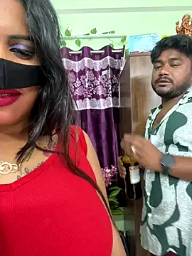 Snapshot of V-Hot-Sweti chatting on September 21, 7:15 pm V-Hot-Sweti online show from September 21, 7:15 pm