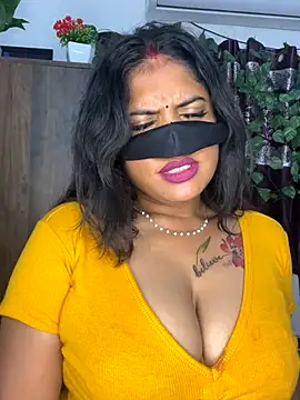Snapshot of V-Hot-Sweti chatting on October 2, 2:46 pm V-Hot-Sweti online show from October 2, 2:46 pm