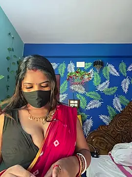 Snapshot of V-Hot-Sweti chatting on June 5, 7:47 am V-Hot-Sweti online show from June 5, 7:47 am
