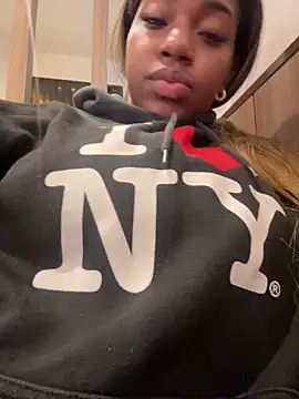 MiaPersie online show from March 13, 4:24 pm