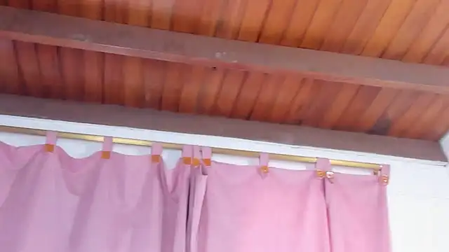 Alexa-Hunter online show from March 10, 8:36 pm